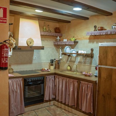Casa Rural Nuri De Rei A Y B Todolella エクステリア 写真