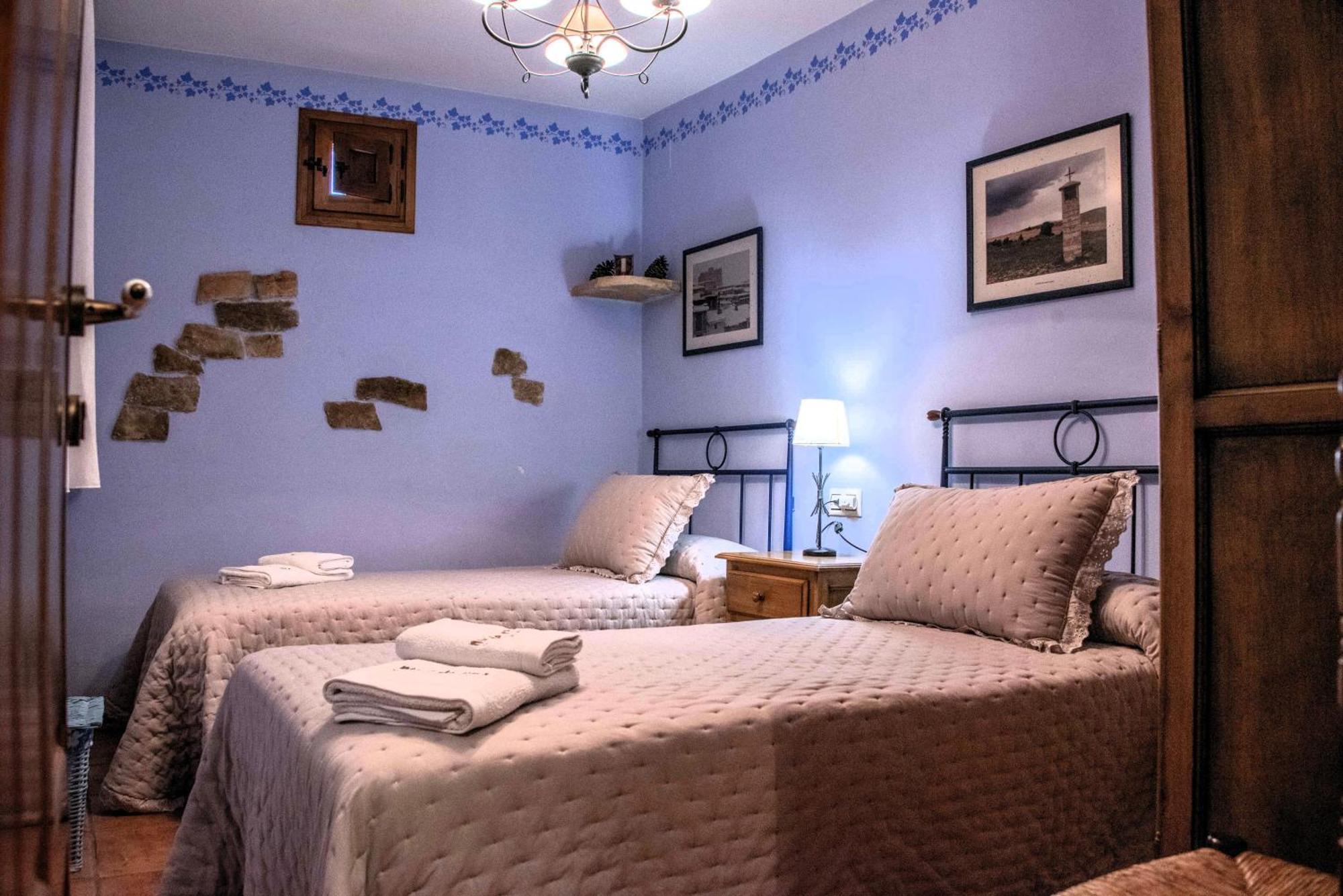 Casa Rural Nuri De Rei A Y B Todolella エクステリア 写真