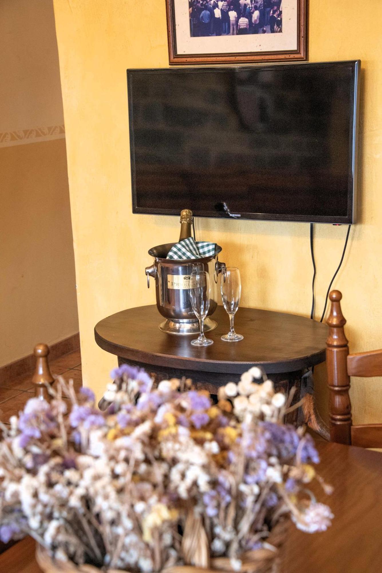 Casa Rural Nuri De Rei A Y B Todolella エクステリア 写真