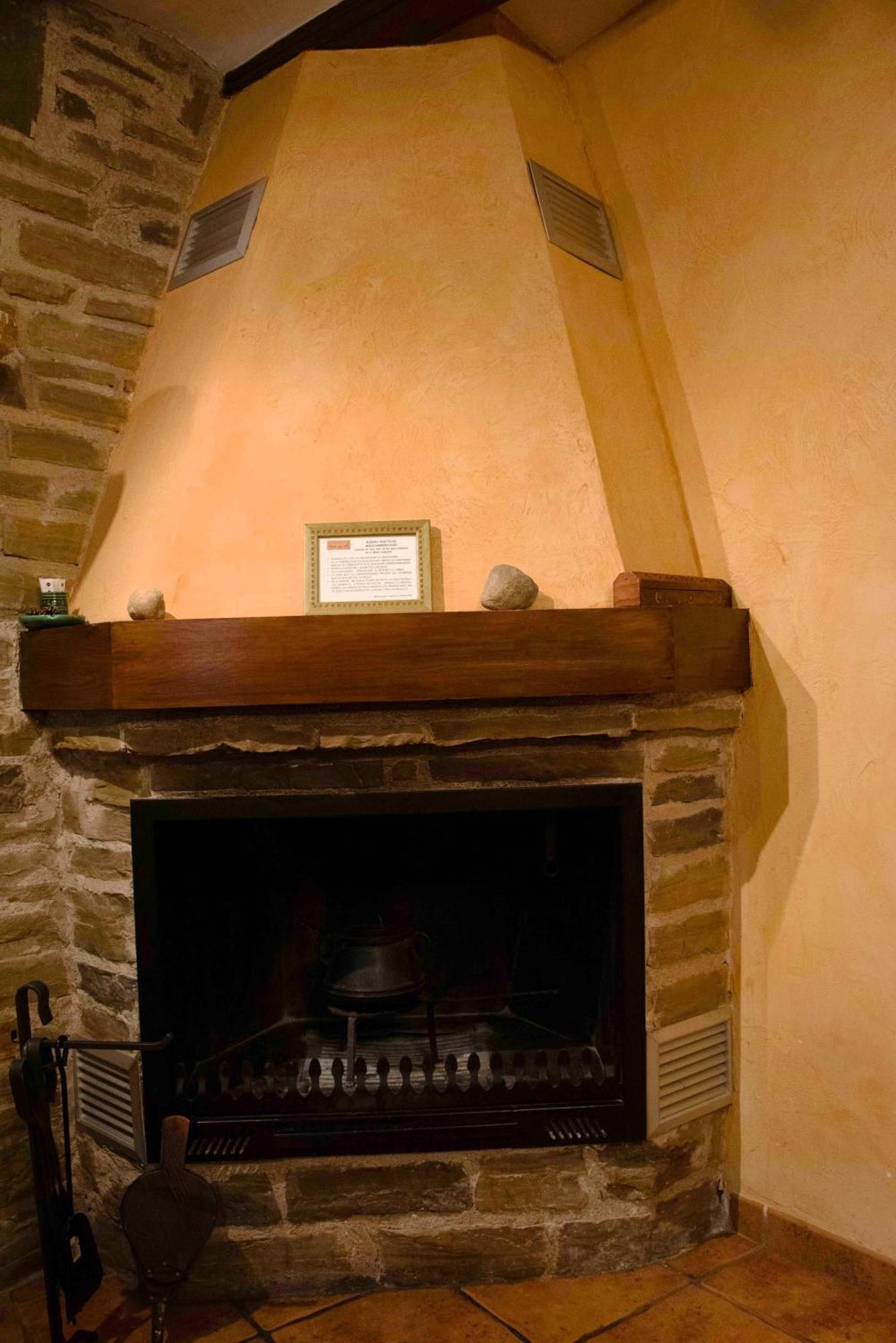 Casa Rural Nuri De Rei A Y B Todolella エクステリア 写真